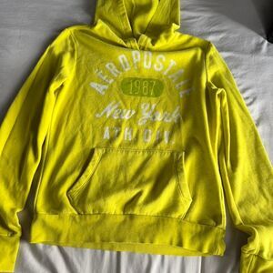 Vintage Y2K Aeropostale size M sweatshirt